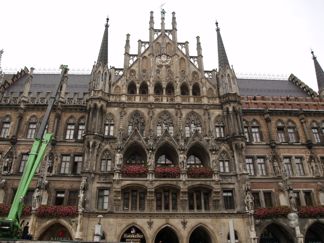 Neues Rathaus отвън - 4