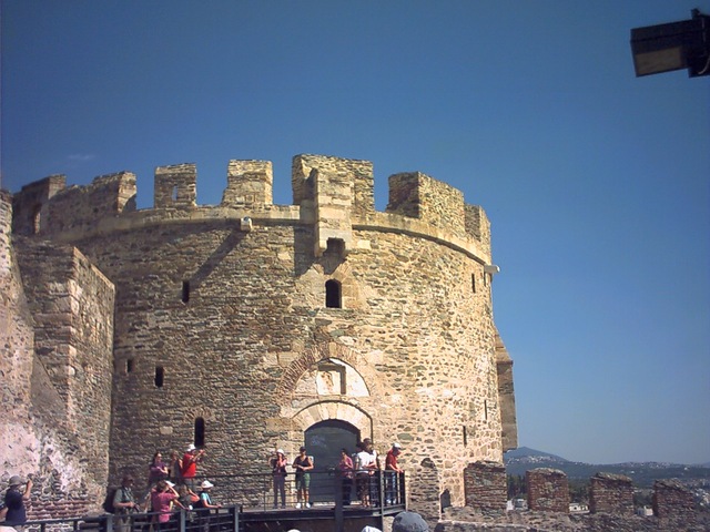 Крепостта - 2