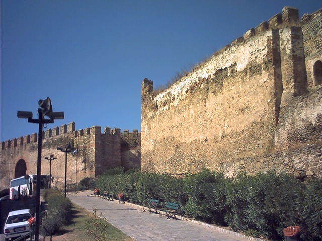 Крепостта - 3